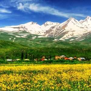 صعود به قله آراگاتس با تور صعود به قله آراگاتس ارمنستان 