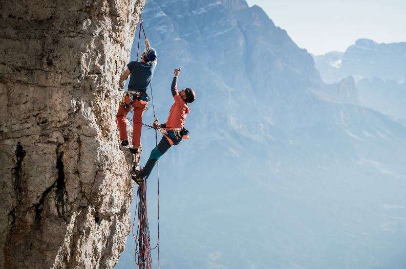 تاثیرات مثبت کوهنوردی بر سلامت جسم و روان